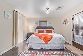 Cozy SW Casa 5 Mins to DT PHX Sleeps 6