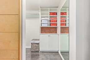 Cozy SW Casa 5 Mins to DT PHX Sleeps 6