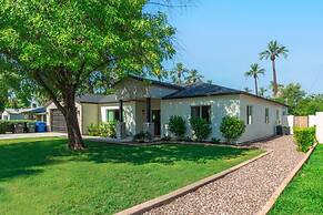 Modern Arcadia Estate Htd Pool Bikes Chef Kitchen