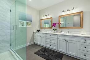 Modern Arcadia Estate Htd Pool Bikes Chef Kitchen