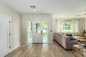 Modern Arcadia Estate Htd Pool Bikes Chef Kitchen