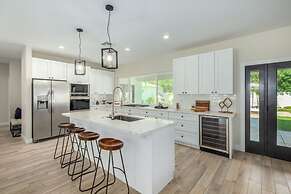 Modern Arcadia Estate Htd Pool Bikes Chef Kitchen