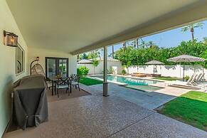 Modern Arcadia Estate Htd Pool Bikes Chef Kitchen