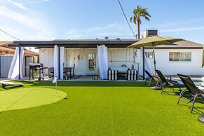 The Fillmore Heated Pool 2 Masters Putt Grn