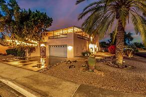 Historic Desert Rose Estate Pool Sauna Sleeps 12