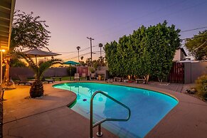 Sunset ASU Private Pool Updated Kitchen Baths