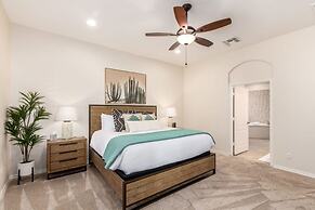 The Dreaming Tree Sleeps 10 Pool Spa Firepit BBQ