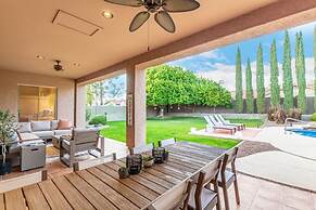 The Dreaming Tree Sleeps 10 Pool Spa Firepit BBQ