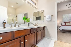 The Dreaming Tree Sleeps 10 Pool Spa Firepit BBQ