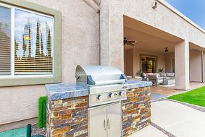 The Dreaming Tree Sleeps 10 Pool Spa Firepit BBQ