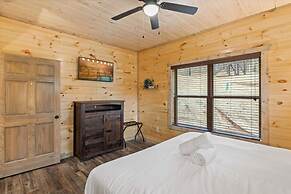 NEW - 1 Location Cabin Pool Hot Tub Arcade HL