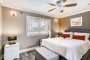 Chic Beachside BBQ Fast Wifi - C2