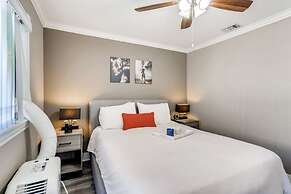 Chic Beachside BBQ Fast Wifi - C2