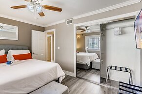 Chic Beachside BBQ Fast Wifi - C2