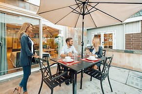 Waking up in Your own 3BR Beach Home