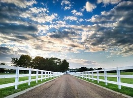 5 Acre 2500 Sqft Country House Near Nashville F2