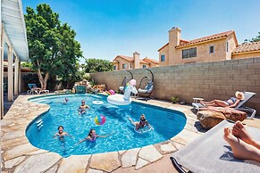 Desert 6BR Pool BBQ Games Parking - S1