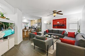 Desert 6BR Pool BBQ Games Parking - S1