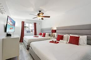 Desert 6BR Pool BBQ Games Parking - S1