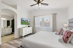 Desert 6BR Pool BBQ Games Parking - S1