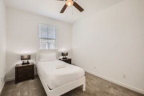 NEW Awesome Phoenix Monthly 5BR