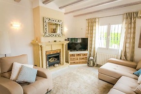 Sunny Javea Villa With Stunning Views