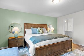 Cozy 5BR Home With Pool Fun Themed Rooms