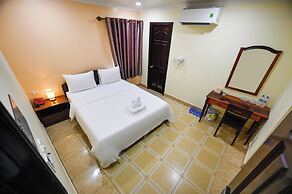 Rainbow Airport Hotel