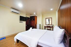 Rainbow Airport Hotel