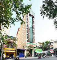 Rainbow Airport Hotel