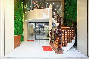 Rainbow Airport Hotel