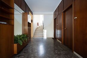 LIV - Modern Heavenly Retreat in Exarcheia