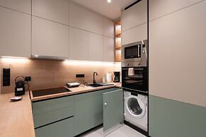 LIV - Modern Heavenly Retreat in Exarcheia