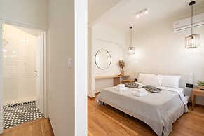 Modern Luxurious Apartment in the Heart of Athens