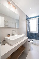 Modern Luxurious Apartment in the Heart of Athens