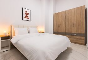 LIV - Modern Spacious Apartment in Gazi