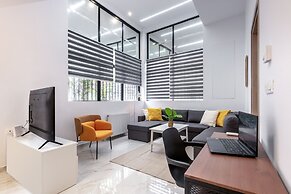 LIV - Modern Spacious Apartment in Gazi