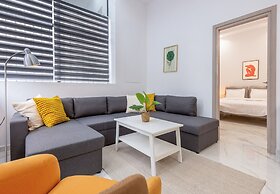 LIV - Modern Spacious Apartment in Gazi
