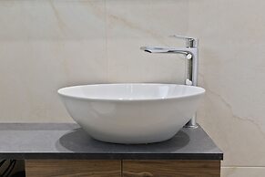 LIV - View and the City Studio in Athens