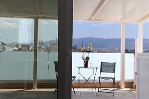 LIV - View and the City Studio in Athens