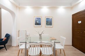 LIV - Vintage Acropolis Apartment