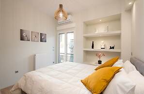 LIV - Cozy Urban Apartment in Pagrati