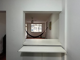 Spacious apartment on Copacabana beach