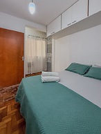 Spacious apartment on Copacabana beach