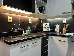 Spacious apartment on Copacabana beach