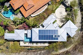 Luxury Villa Hot Tub Ocean Views Fully Staffed