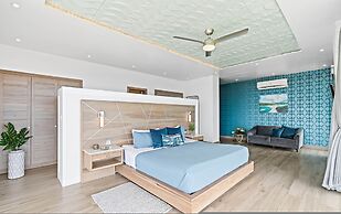 Luxury Villa Hot Tub Ocean Views Fully Staffed