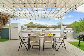 Homey Vacation Retreat