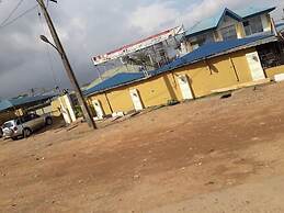 Everlasting Hotels and Garden