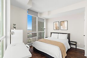 Toronto Waterfront Stay